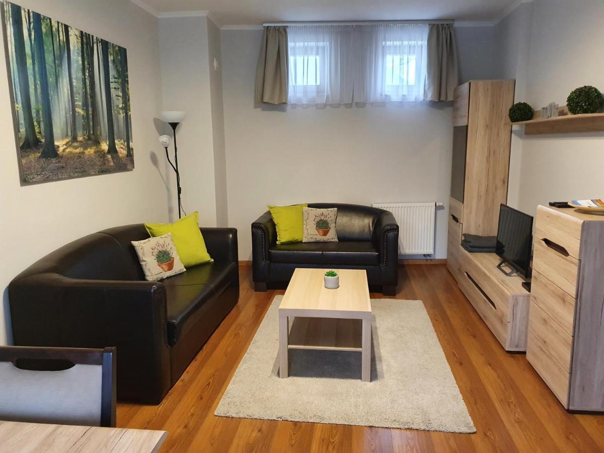Gardenia Apartman Esztergom Buitenkant foto