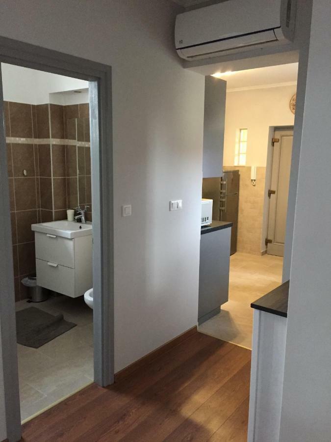 Gardenia Apartman Esztergom Buitenkant foto