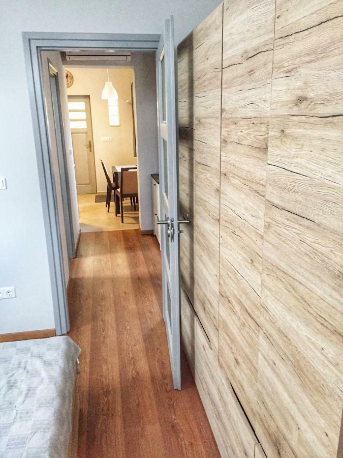 Gardenia Apartman Esztergom Buitenkant foto